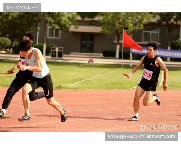 运动“超燃”瞬间集锦：场上“爆发力”震撼全场！